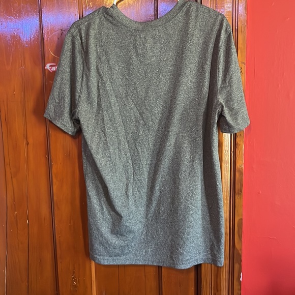 Mens M Celtics tee - Picture 2 of 3